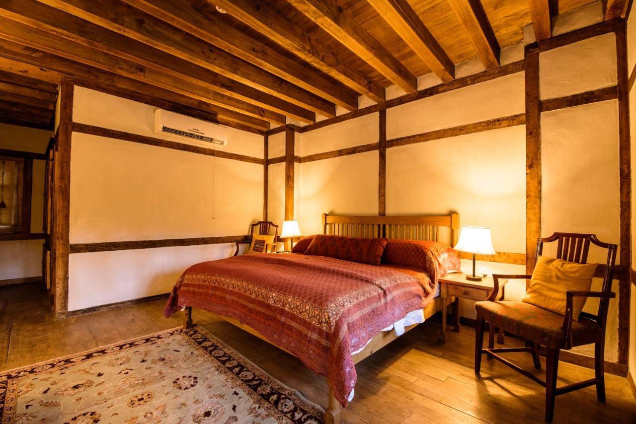 Serena Khaplu Palace Экстерьер фото